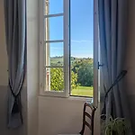 招待所 Chateau Du Broustaret - D'hotes Avec Cuisine - Calme, Paisible Et Tres Belle Vue Sur La Nature