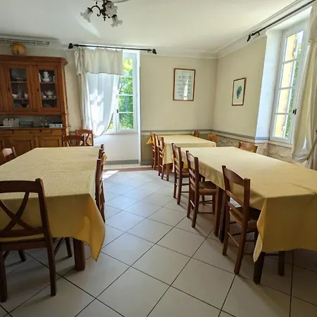 Penzion Chateau Du Broustaret - D'hotes En Pleine Nature - Avec Cuisine - Proche Bordeaux *